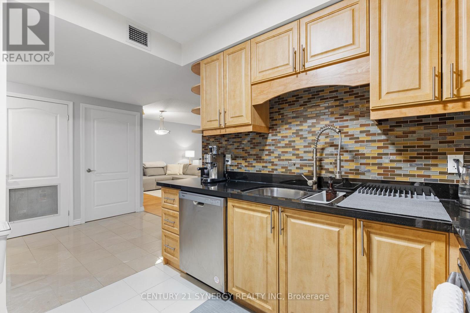306 - 263 Wellington Street W, Toronto, Ontario  M5V 3E6 - Photo 16 - C12636424