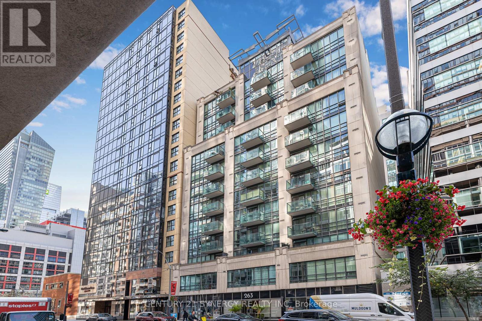 306 - 263 Wellington Street W, Toronto, Ontario  M5V 3E6 - Photo 2 - C12636424