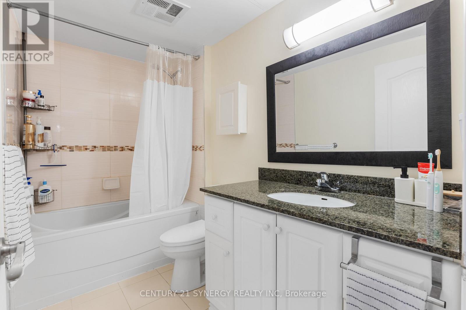 306 - 263 Wellington Street W, Toronto, Ontario  M5V 3E6 - Photo 24 - C12636424