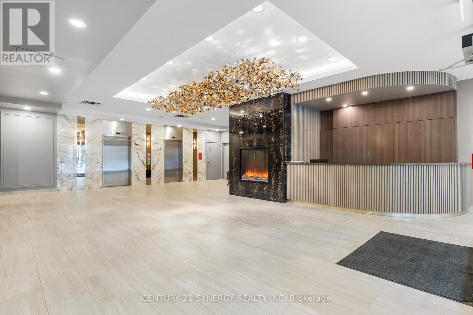 306 - 263 Wellington Street W, Toronto, Ontario  M5V 3E6 - Photo 4 - C12636424