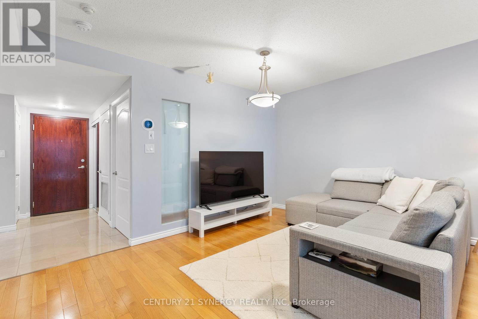 306 - 263 Wellington Street W, Toronto, Ontario  M5V 3E6 - Photo 9 - C12636424