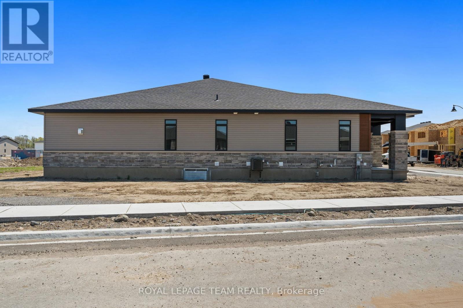 1057 Moore Street, Brockville, Ontario  K6V 0H1 - Photo 33 - X12639488
