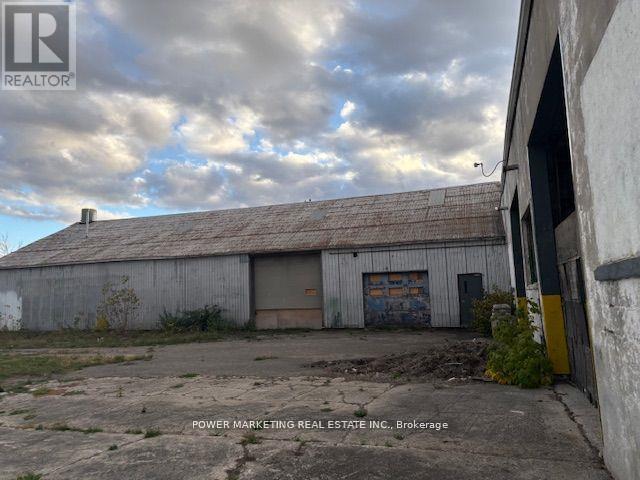 13210 River Road, North Dundas, Ontario  K7R 3K8 - Photo 3 - X12641932