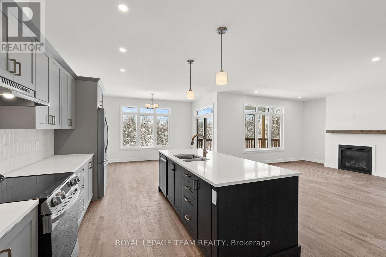 1086 Moore Street, Brockville, Ontario  K6V 0H2 - Photo 13 - X12643532