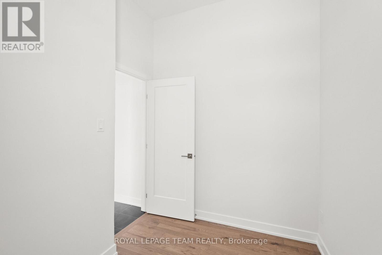 1086 Moore Street, Brockville, Ontario  K6V 0H2 - Photo 33 - X12643532