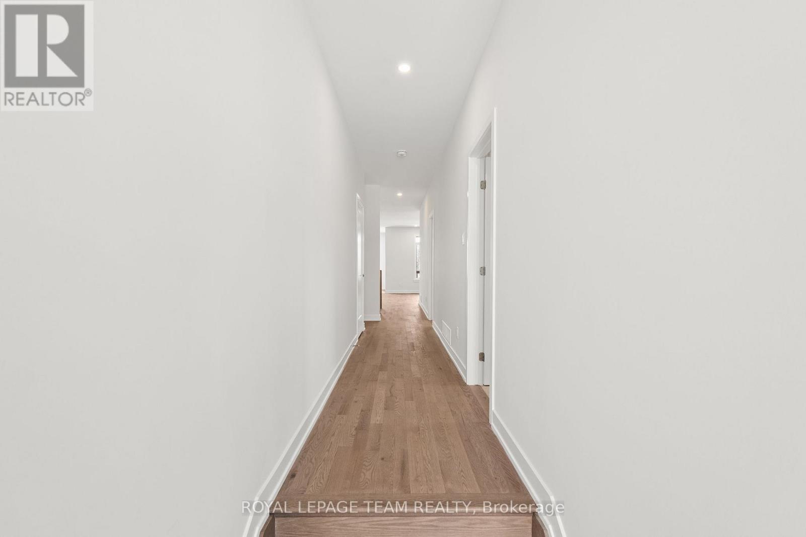 1086 Moore Street, Brockville, Ontario  K6V 0H2 - Photo 6 - X12643532