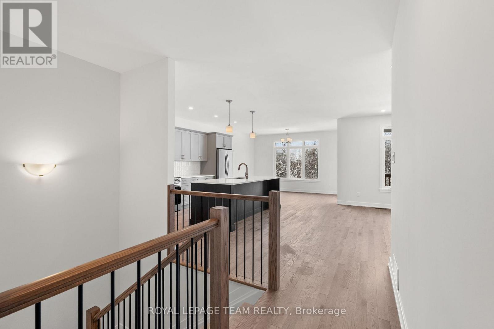 1086 Moore Street, Brockville, Ontario  K6V 0H2 - Photo 7 - X12643532