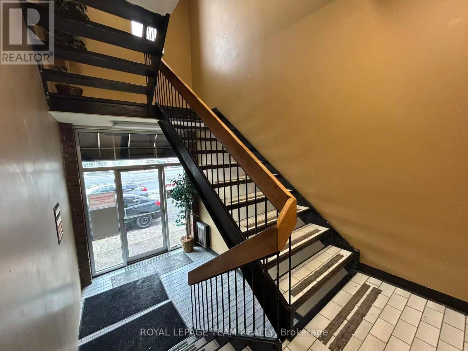 201 - 1695 Bank Street, Ottawa, Ontario  K1V 7Z3 - Photo 11 - X12644618