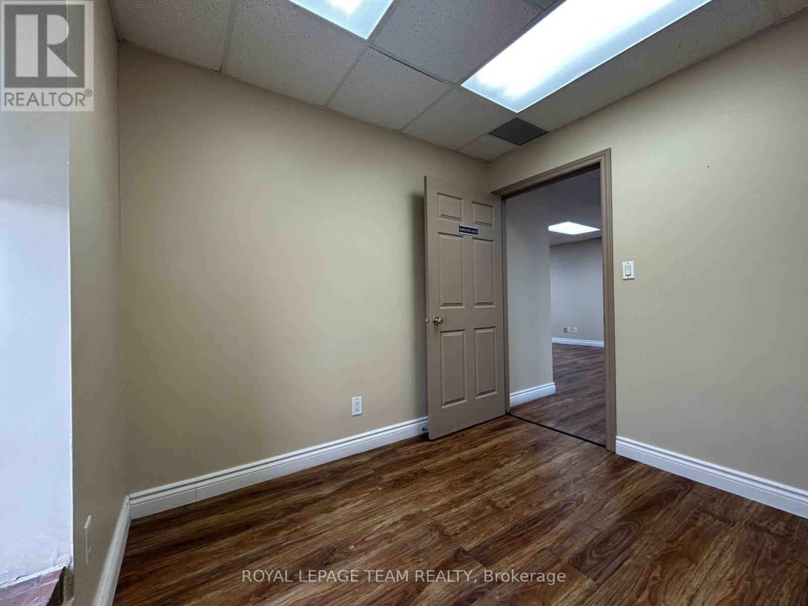 201 - 1695 Bank Street, Ottawa, Ontario  K1V 7Z3 - Photo 23 - X12644618