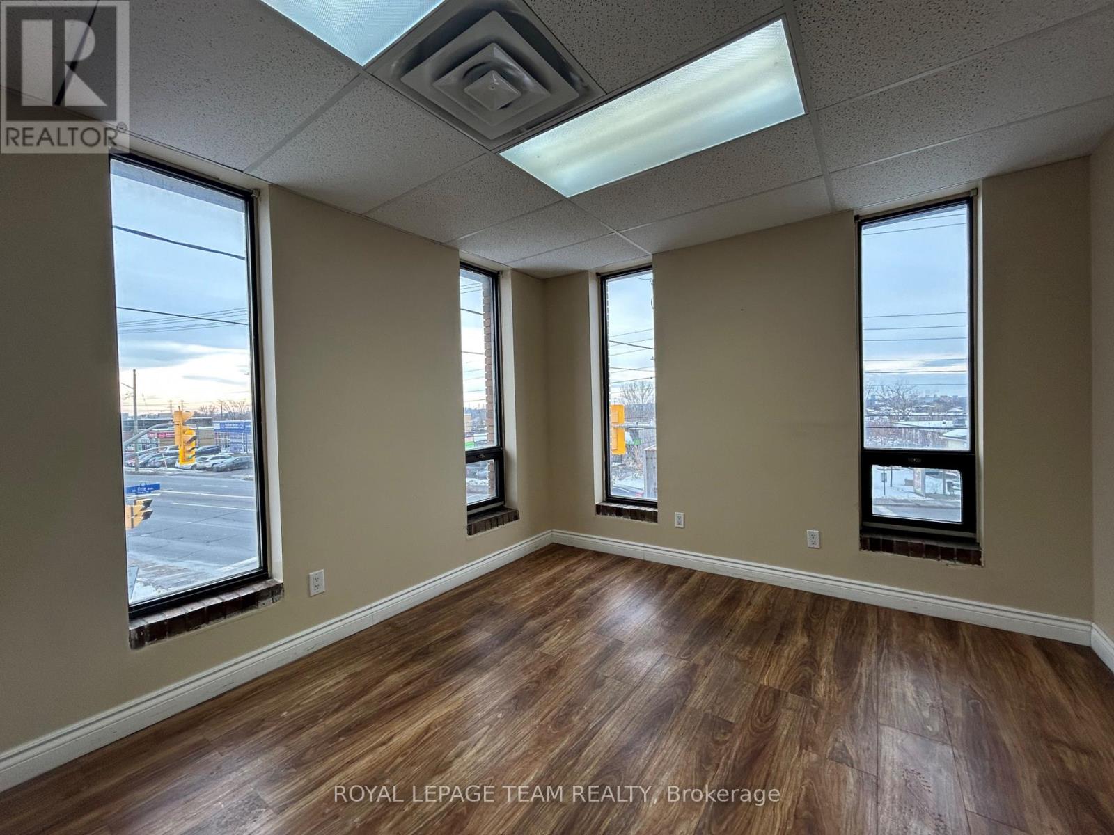 201 - 1695 Bank Street, Ottawa, Ontario  K1V 7Z3 - Photo 24 - X12644618