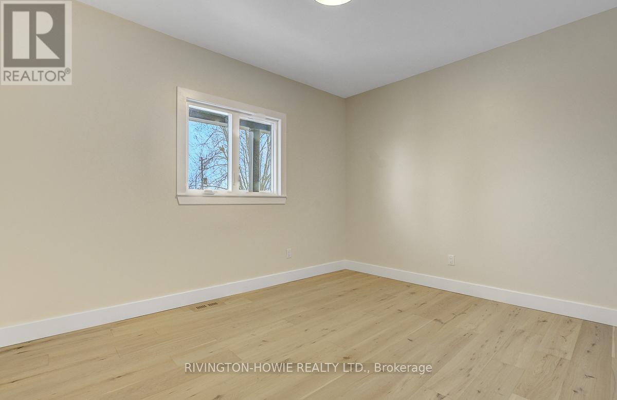 354 Russett Drive, Mcnab/braeside, Ontario  K7S 3G8 - Photo 31 - X12648546