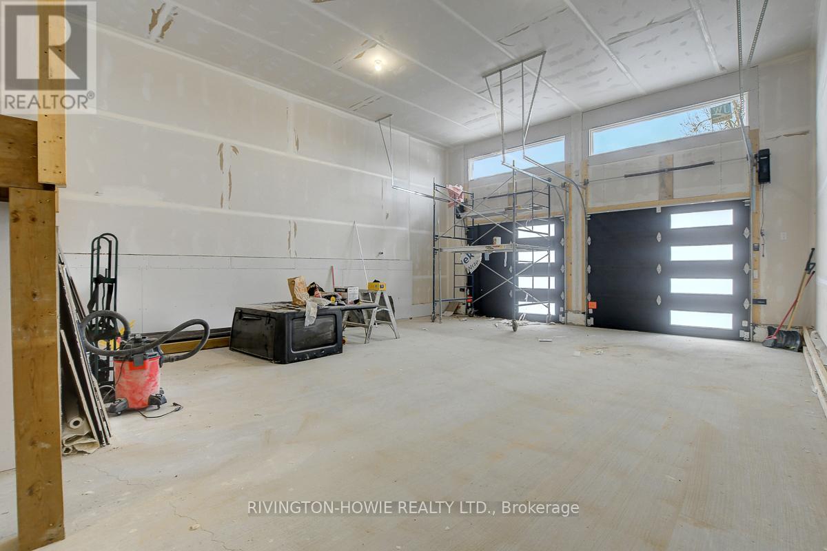 354 Russett Drive, Mcnab/braeside, Ontario  K7S 3G8 - Photo 40 - X12648546