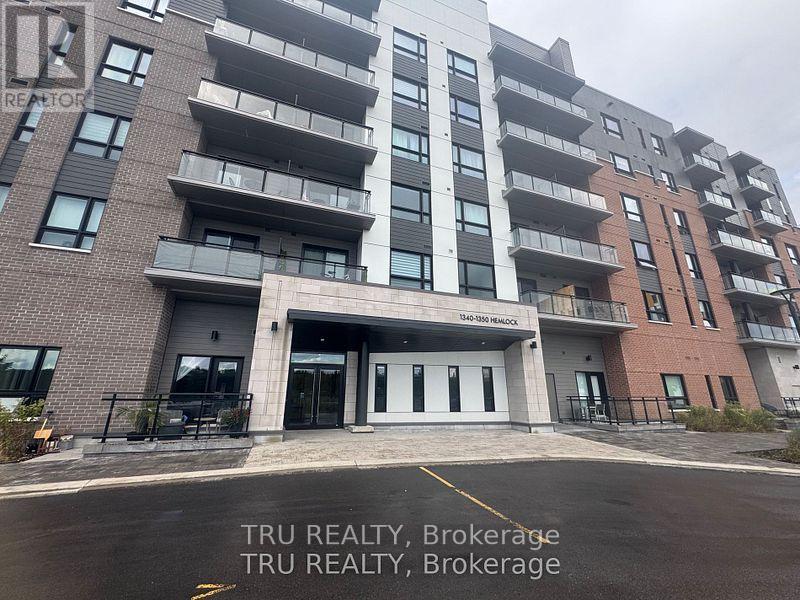 417 - 1350 Hemlock Road, Ottawa, Ontario  K1K 5C2 - Photo 1 - X12654688