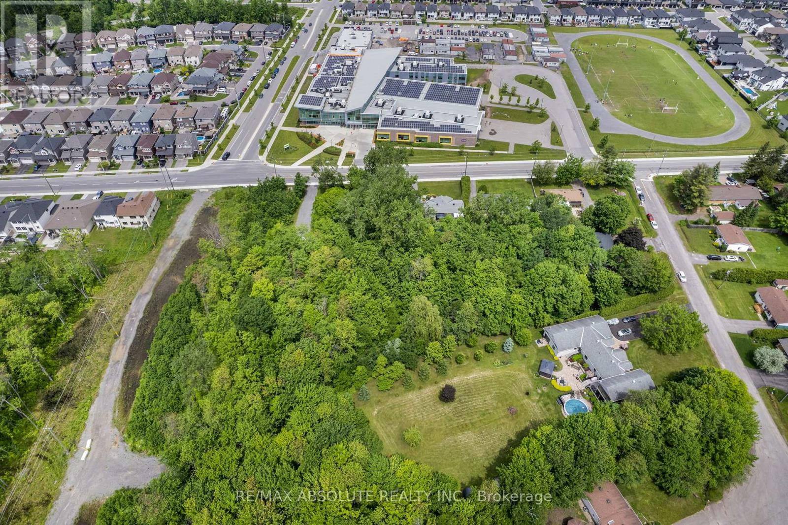 6412 Renaud Road, Ottawa, Ontario  K4B 1H9 - Photo 7 - X12665016