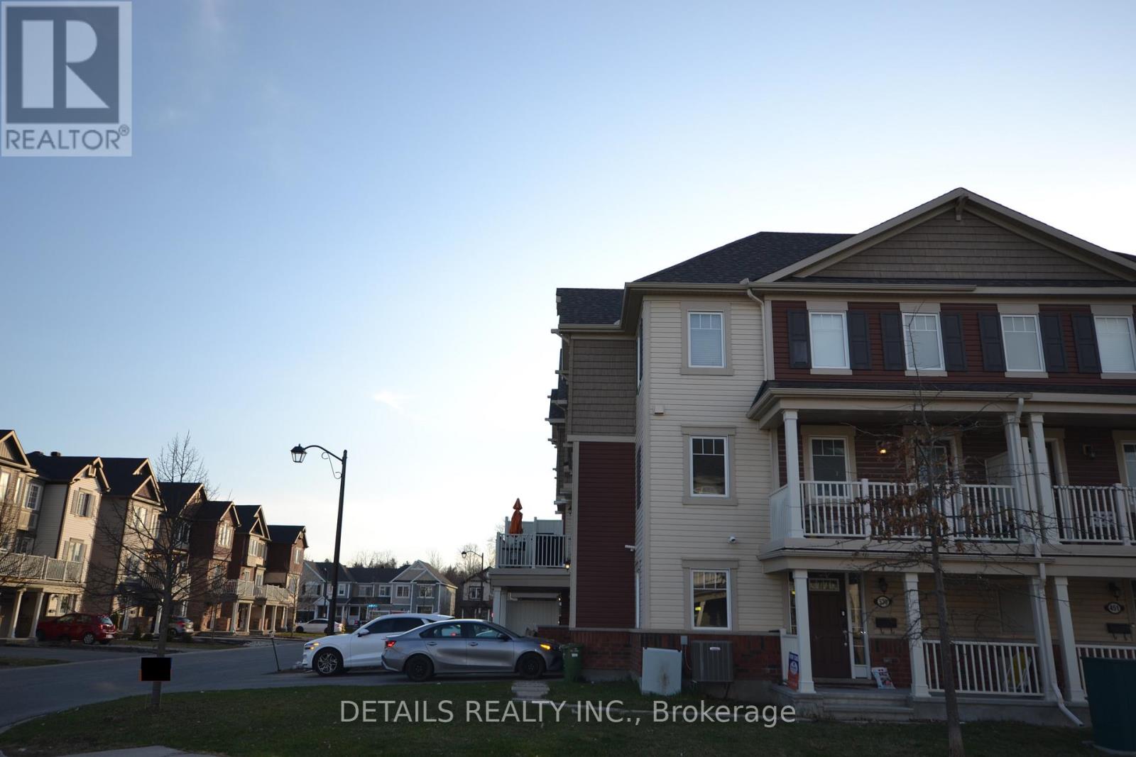 530 Snow Goose Street, Ottawa, Ontario  K2J 6C8 - Photo 2 - X12669880