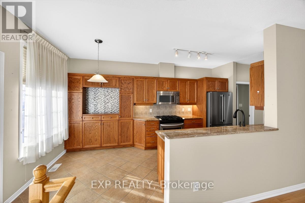 215 Cairnsmore Circle, Ottawa, Ontario  K2J 0G5 - Photo 13 - X12672032