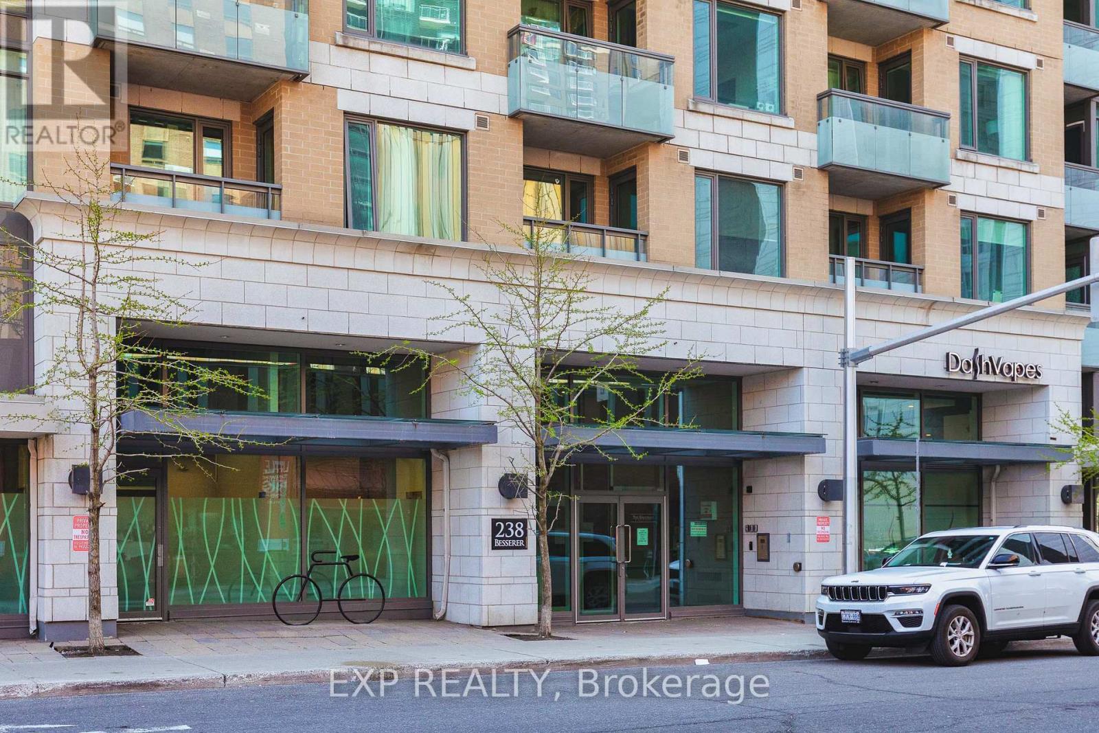 612 - 238 Besserer Street, Ottawa, Ontario  K1N 6B1 - Photo 2 - X12669628