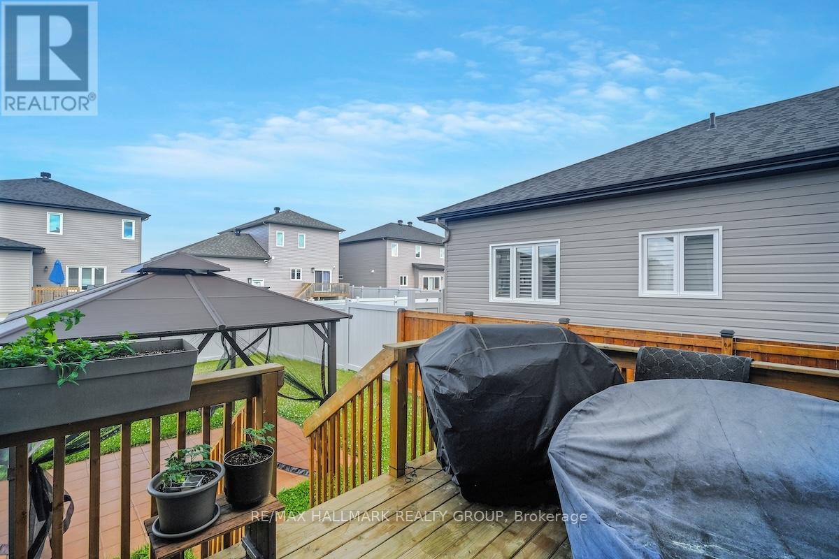 609 Misty Street, Russell, Ontario  K4R 0G3 - Photo 39 - X12675844