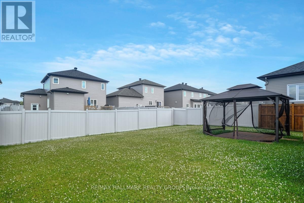 609 Misty Street, Russell, Ontario  K4R 0G3 - Photo 40 - X12675844