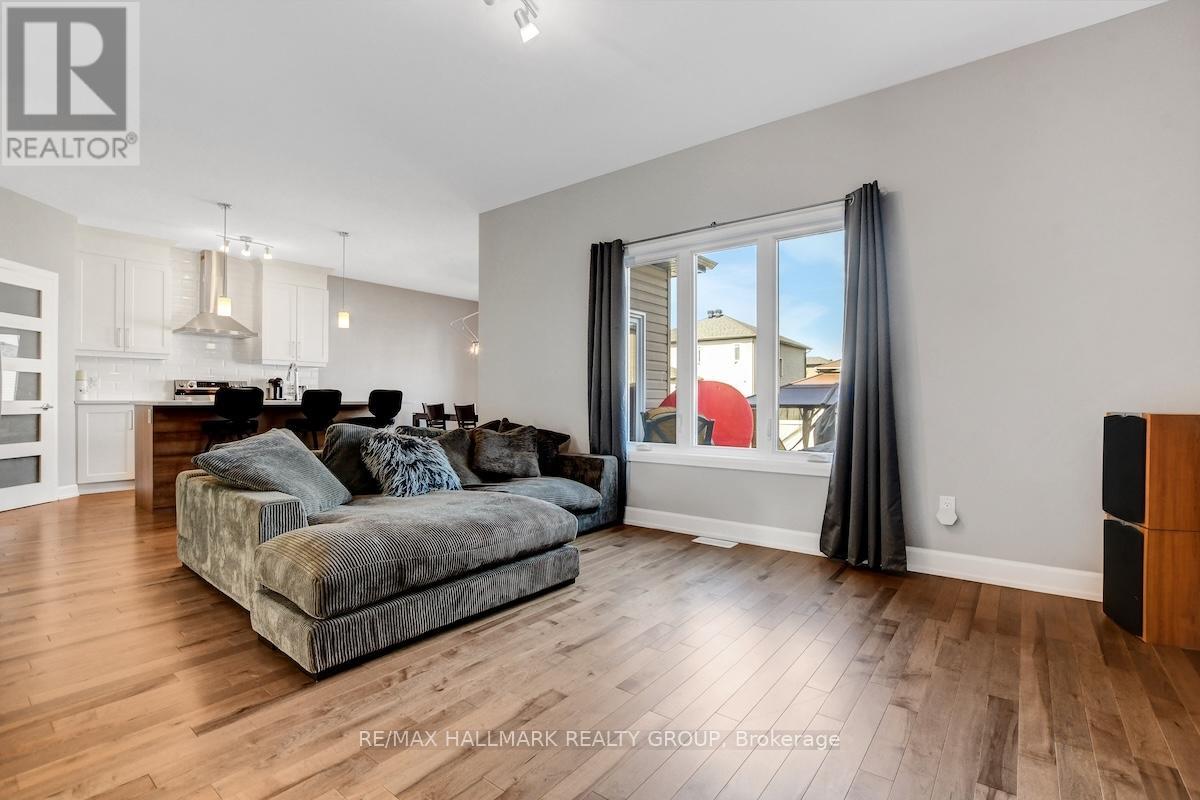 609 Misty Street, Russell, Ontario  K4R 0G3 - Photo 9 - X12675844