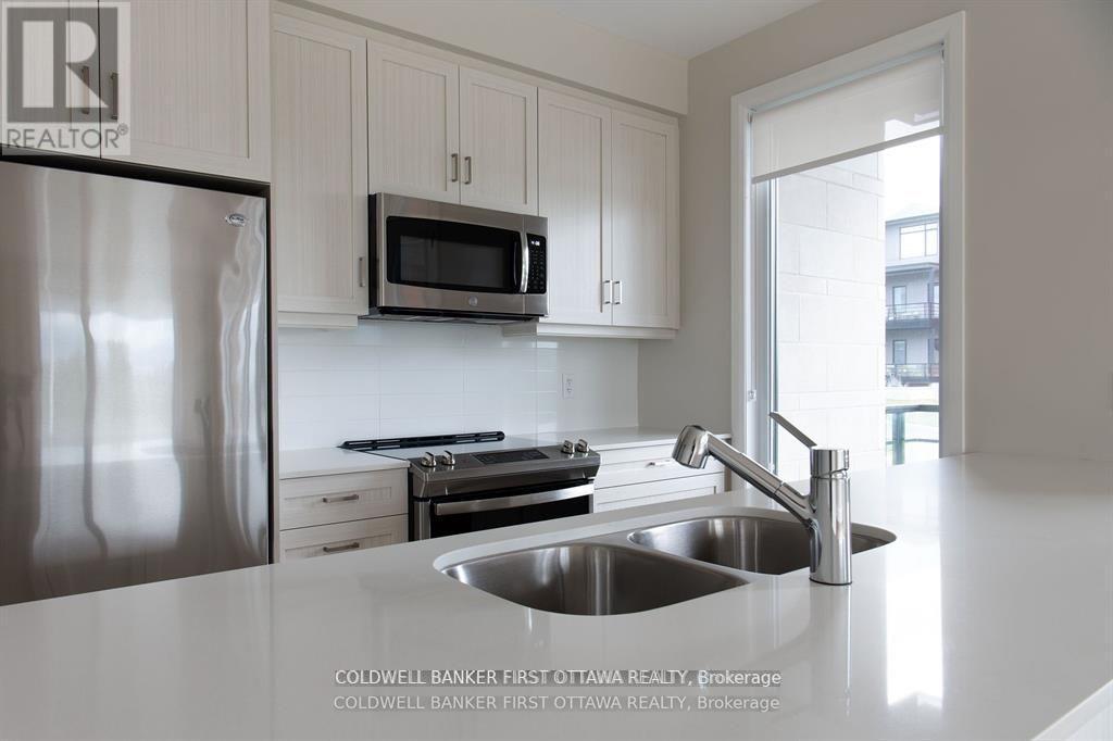 105 - 130 Boundstone Way, Ottawa, Ontario  K2T 0M7 - Photo 4 - X12683286