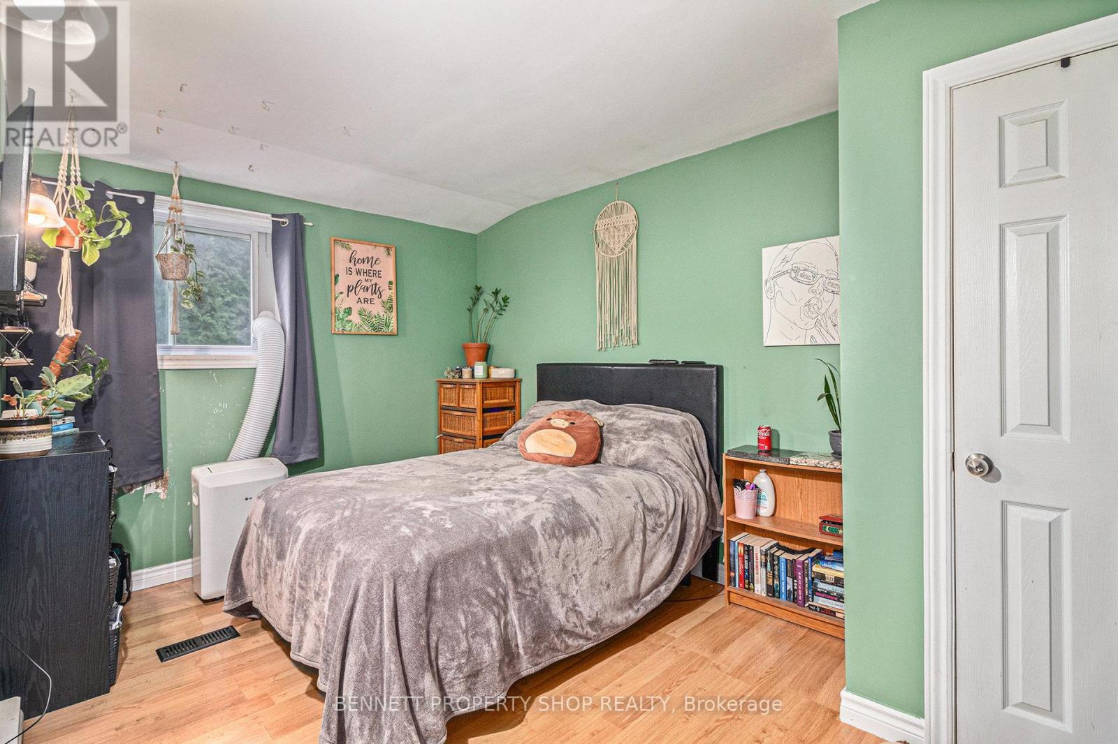 2489 Du Lac Road, Clarence-Rockland, Ontario  K0A 3N0 - Photo 12 - X12690766