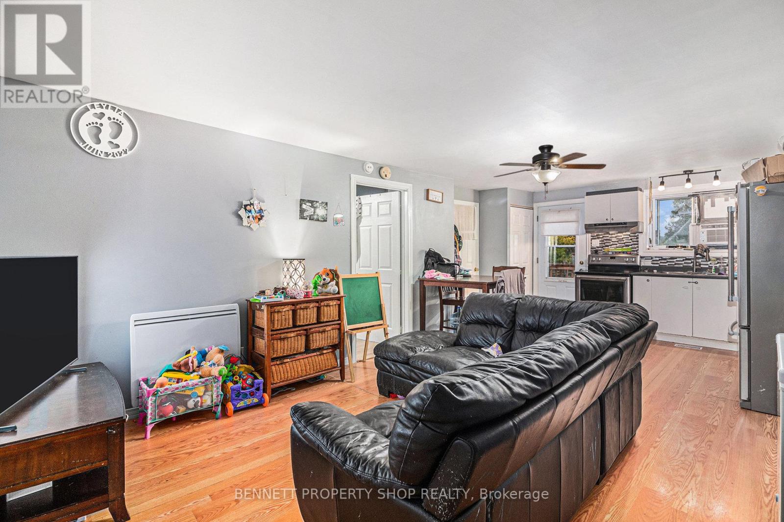 2489 Du Lac Road, Clarence-Rockland, Ontario  K0A 3N0 - Photo 15 - X12690766