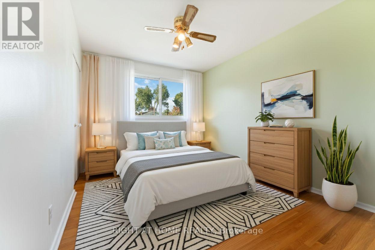 2221 Circle Place, Ottawa, Ontario  K1G 3E2 - Photo 21 - X12691174