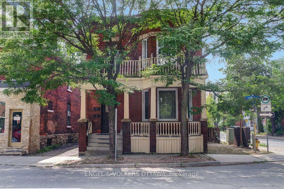 256 KENT STREET N, Ottawa, Ontario