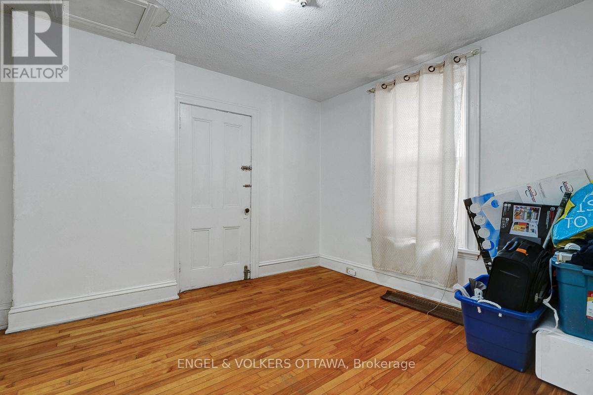 258 Kent Street, Ottawa, Ontario  K2P 2A2 - Photo 16 - X12691982