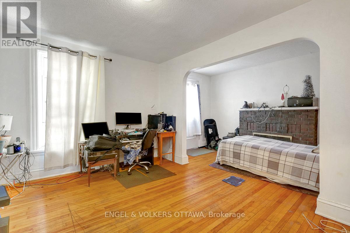 258 Kent Street, Ottawa, Ontario  K2P 2A2 - Photo 6 - X12691982