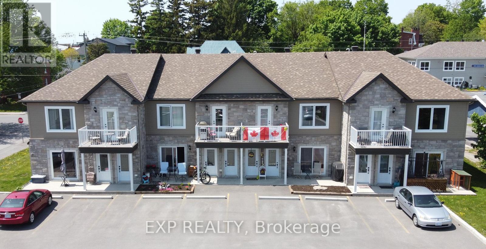 73 & 75 Kenyon Street E, North Glengarry, Ontario  K0C 1A0 - Photo 1 - X12693134