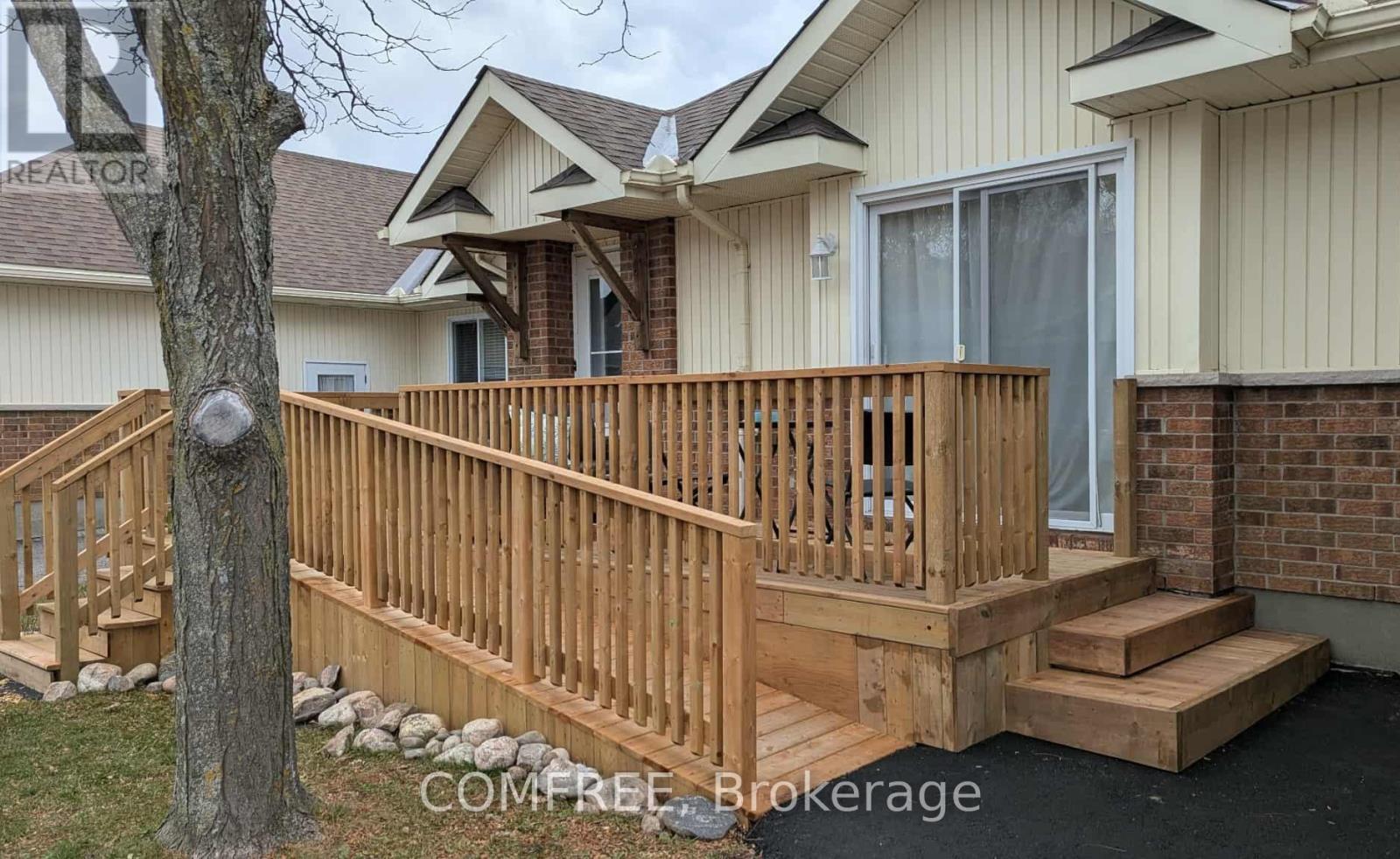 410 Grassendale Private, Ottawa, Ontario  K0A 2Z0 - Photo 2 - X12697370
