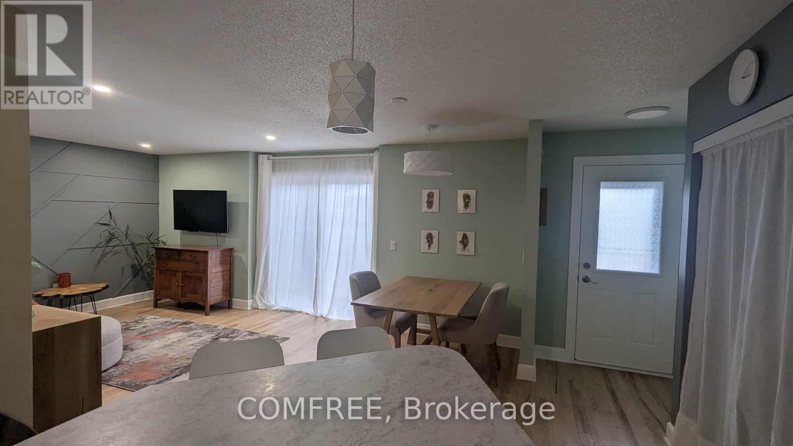 410 Grassendale Private, Ottawa, Ontario  K0A 2Z0 - Photo 5 - X12697370