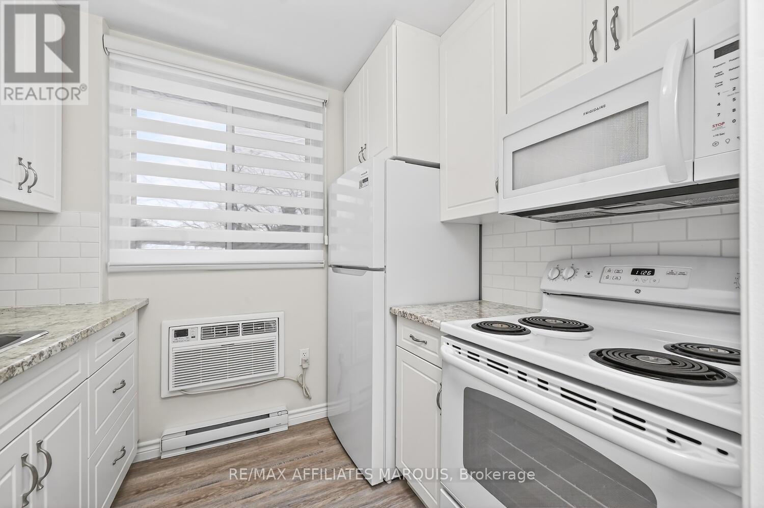 204 - 41 Sunset Boulevard, Perth, Ontario  K7H 3H8 - Photo 11 - X12697832