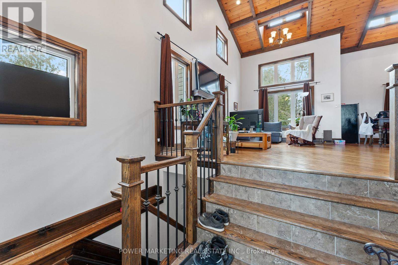 6030 Bank Street, Ottawa, Ontario  K4P 1N3 - Photo 4 - X12697964