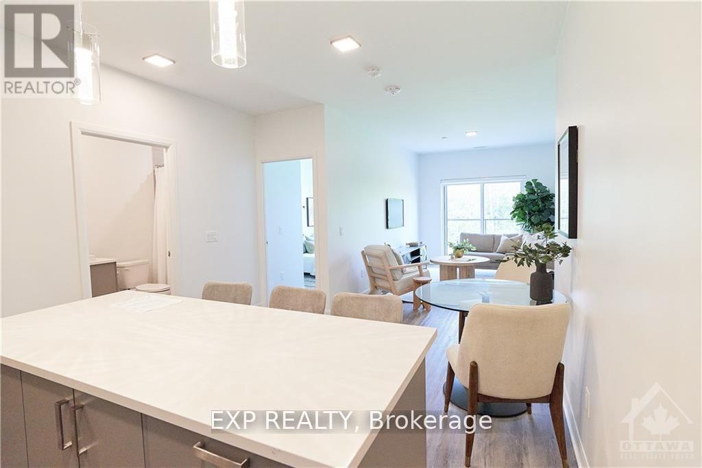 218 - 2065 Portobello Avenue, Ottawa, Ontario  K4A 5P7 - Photo 4 - X12698786