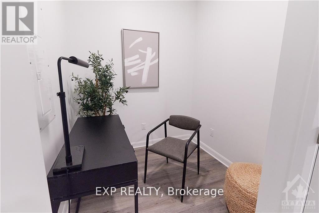 218 - 2065 Portobello Avenue, Ottawa, Ontario  K4A 5P7 - Photo 8 - X12698786