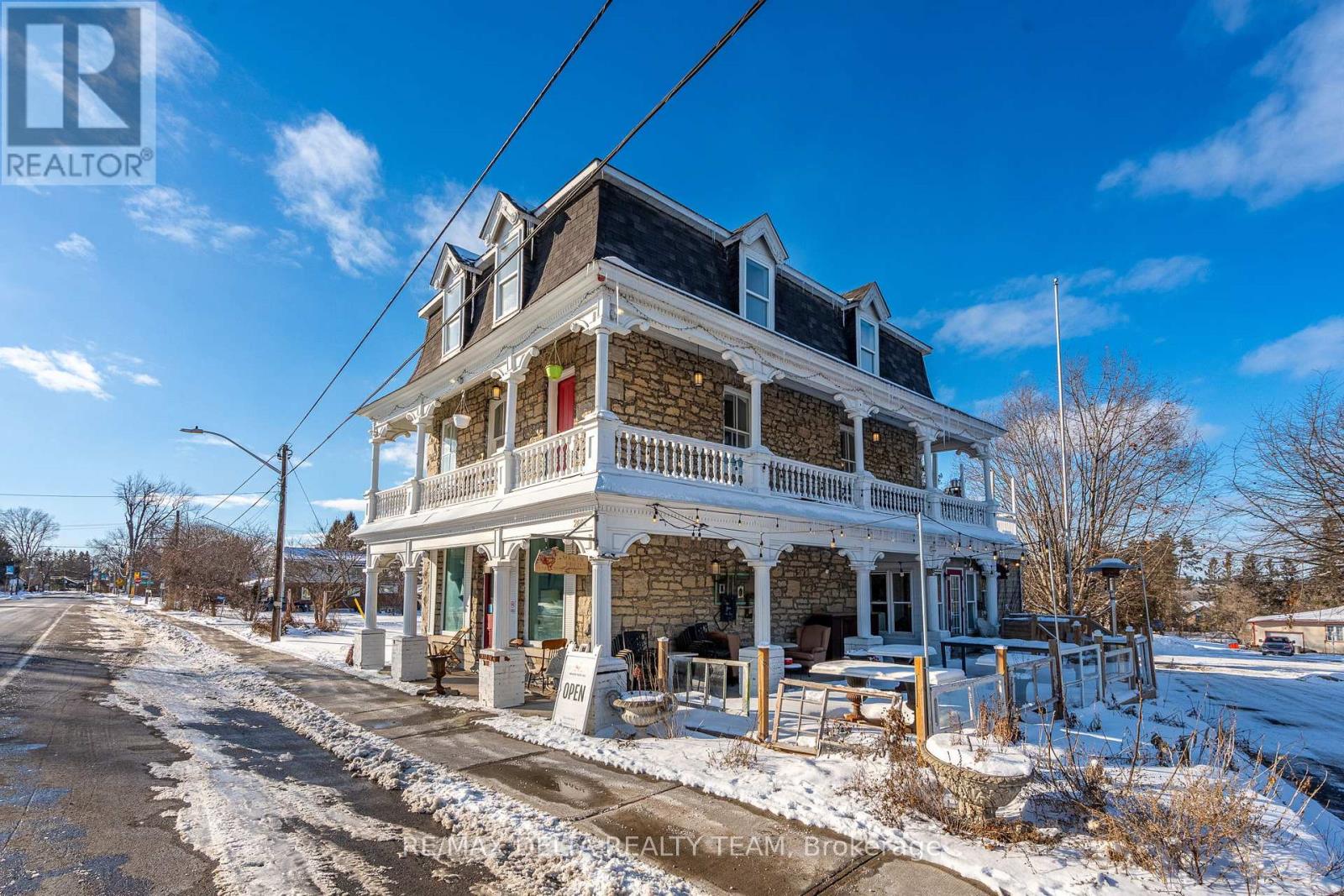 2607 Old Montreal Road, Ottawa, Ontario  K4C 1A2 - Photo 3 - X12700080