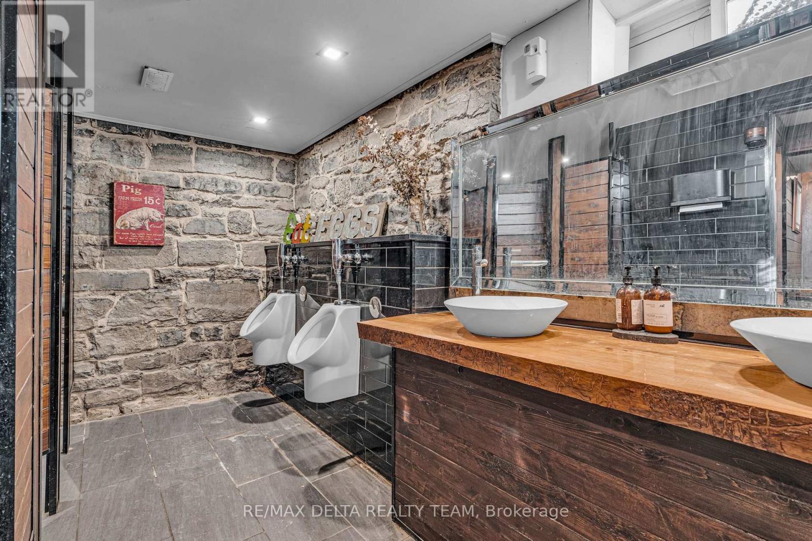 2607 Old Montreal Road, Ottawa, Ontario  K4C 1A2 - Photo 30 - X12700080