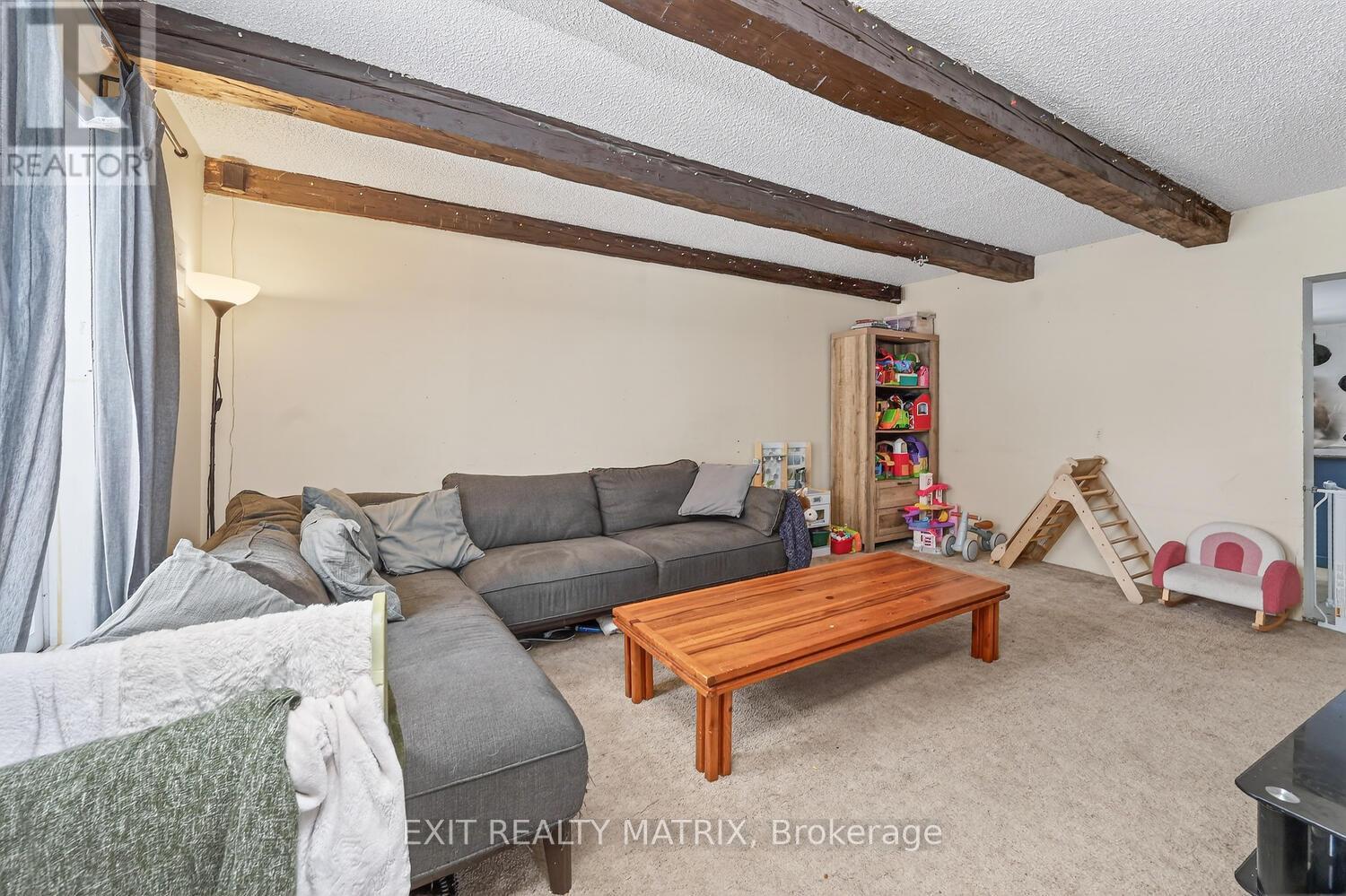 12404 County Rd 18 Road, South Dundas, Ontario  K0C 2H0 - Photo 3 - X12702630