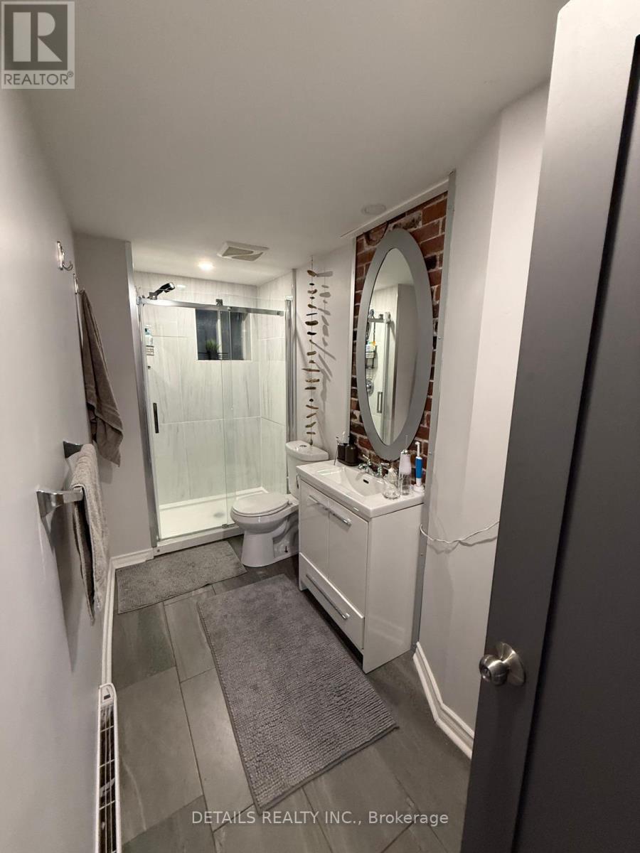 698 Cooper Street, Ottawa, Ontario  K1R 6C6 - Photo 23 - X12706774