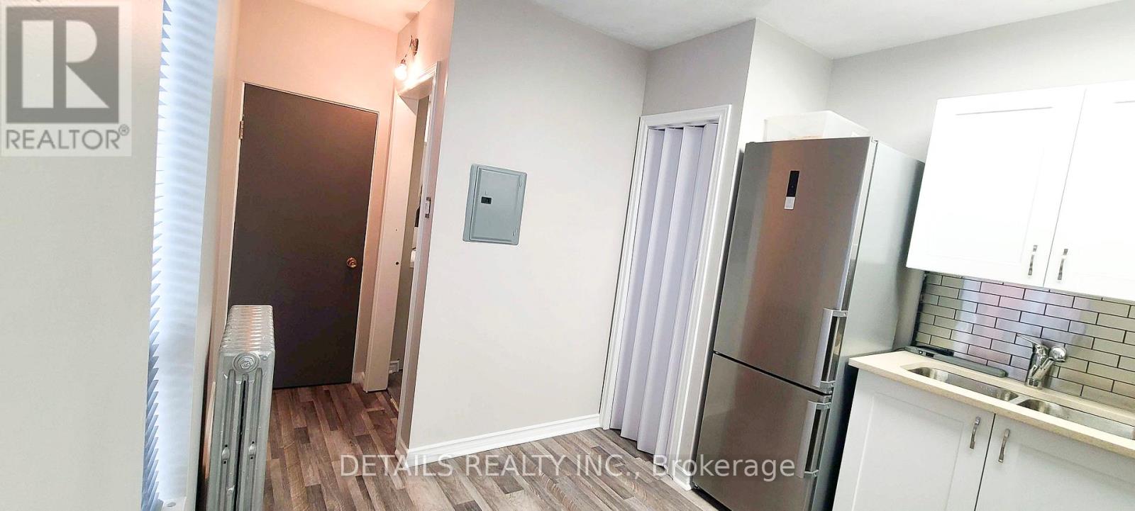 698 Cooper Street, Ottawa, Ontario  K1R 6C6 - Photo 24 - X12706774