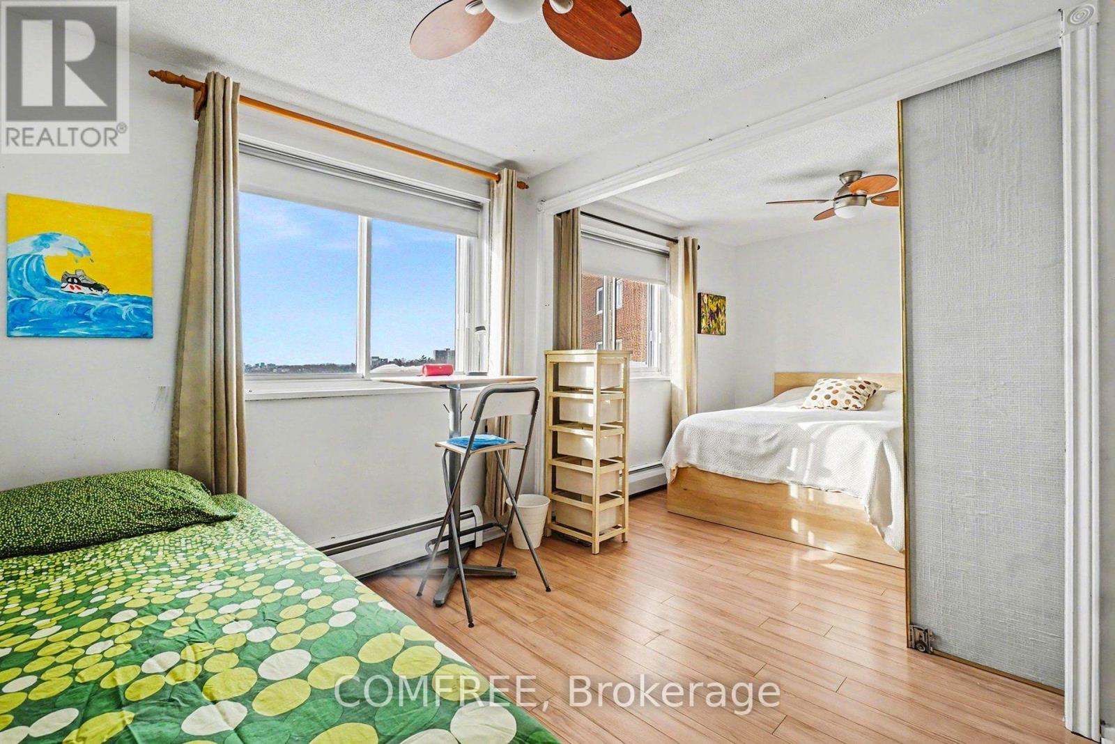817 - 915 Elmsmere Road, Ottawa, Ontario  K1J 8H8 - Photo 11 - X12710406