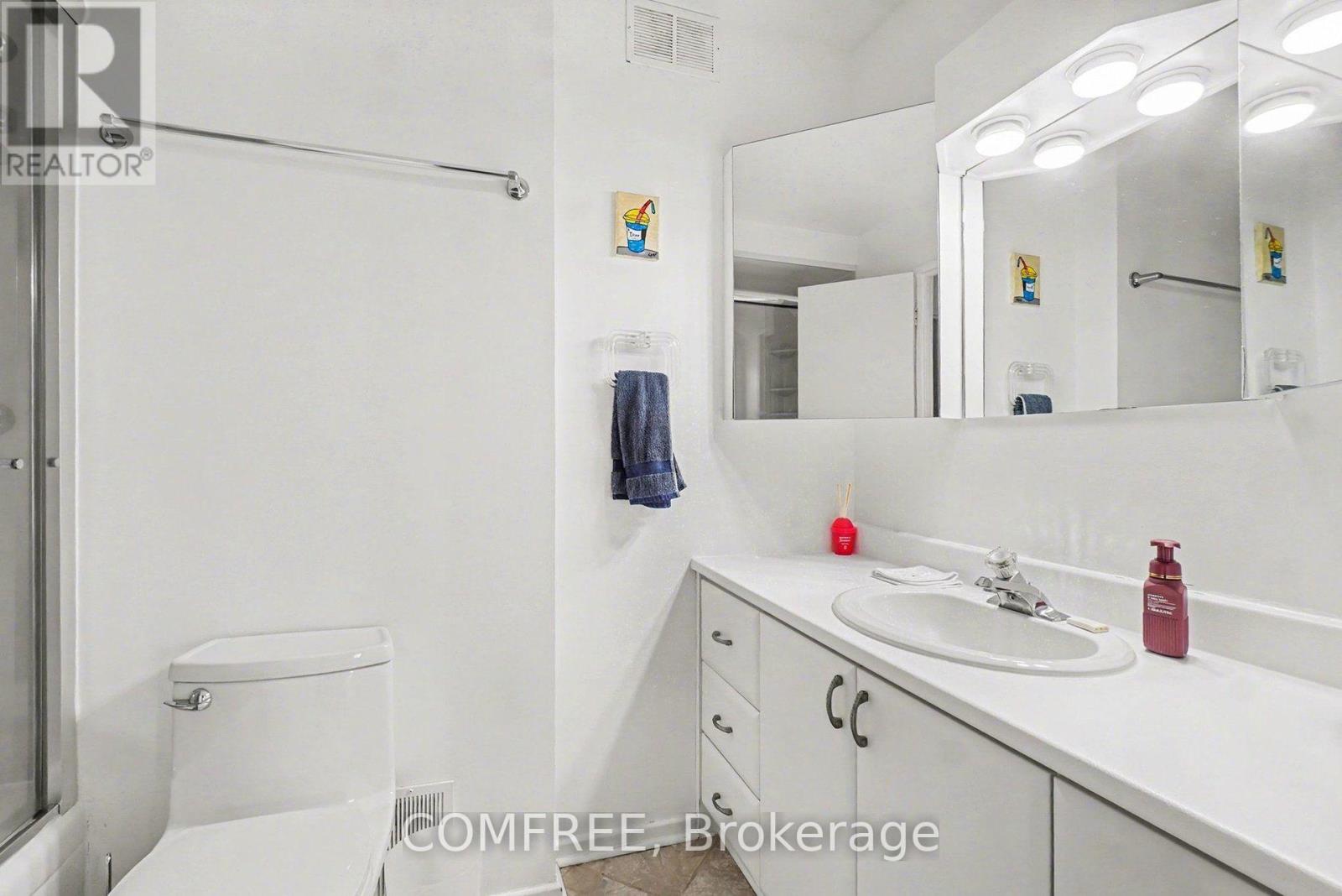 817 - 915 Elmsmere Road, Ottawa, Ontario  K1J 8H8 - Photo 17 - X12710406
