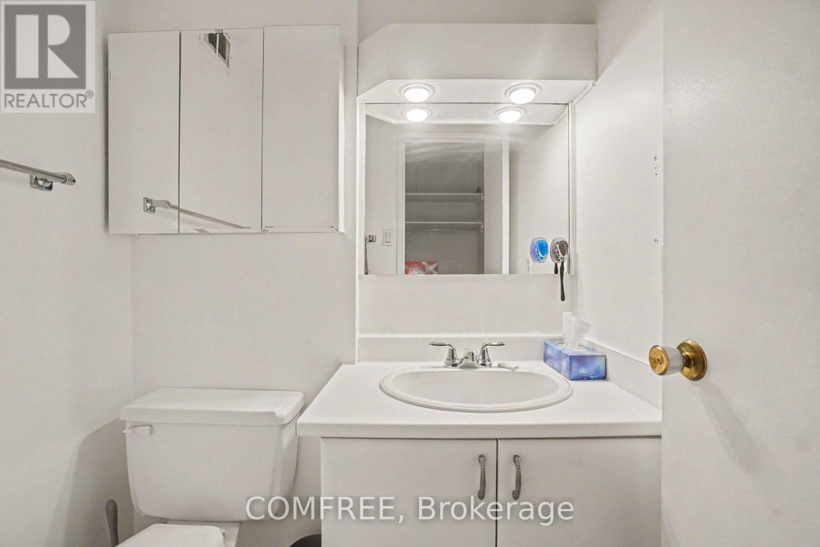 817 - 915 Elmsmere Road, Ottawa, Ontario  K1J 8H8 - Photo 7 - X12710406