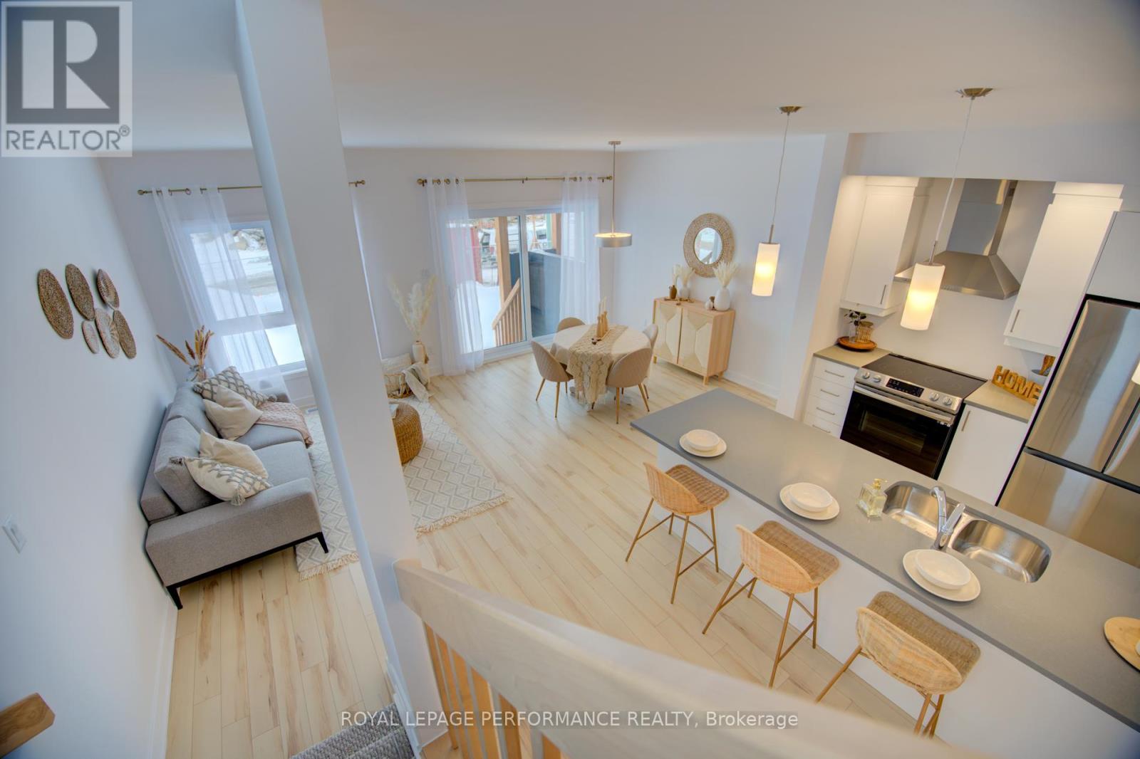Th-152c Cypress Street, The Nation, Ontario  K0A 2M0 - Photo 14 - X12715342