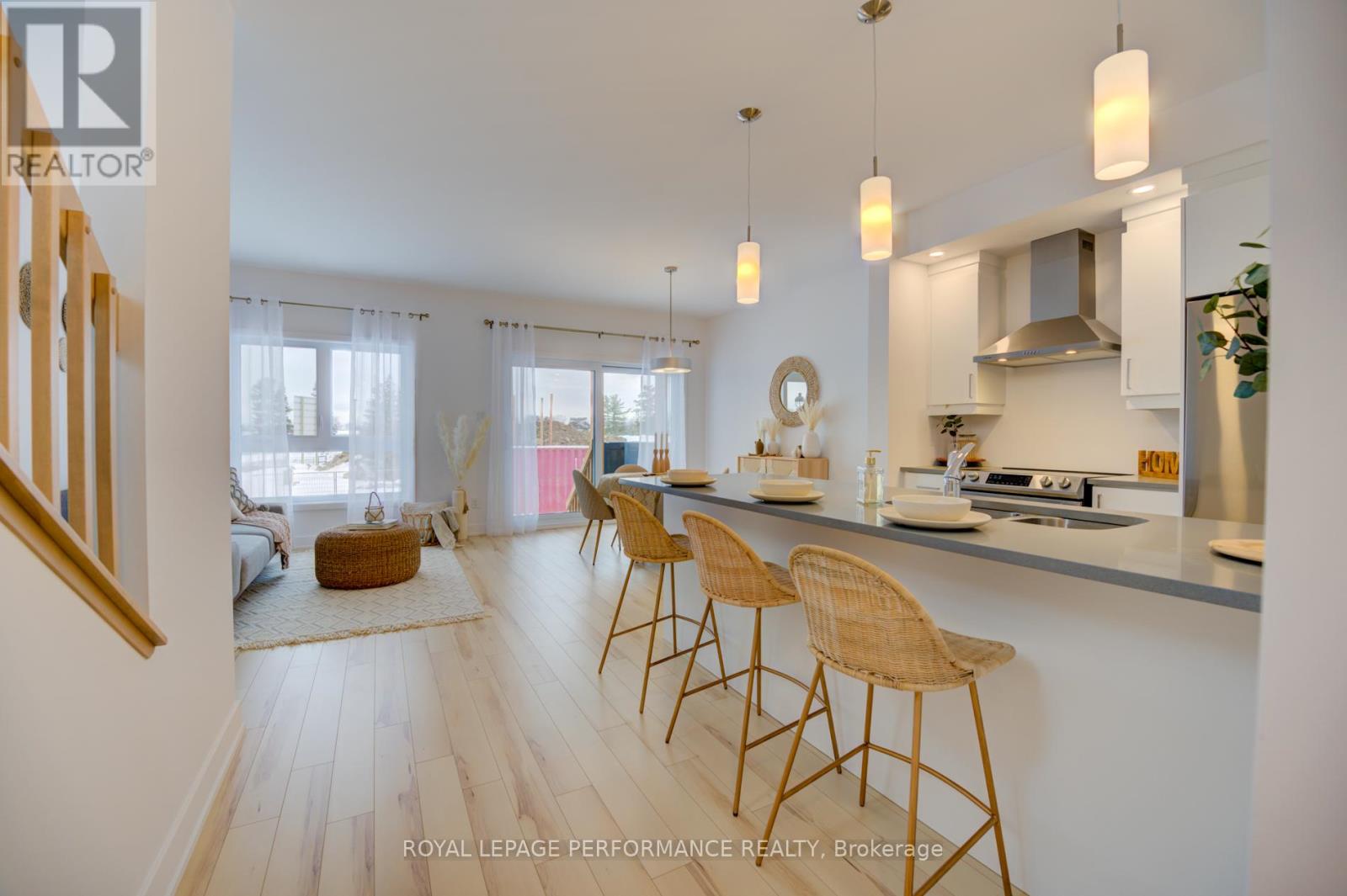 Th-152c Cypress Street, The Nation, Ontario  K0A 2M0 - Photo 6 - X12715342