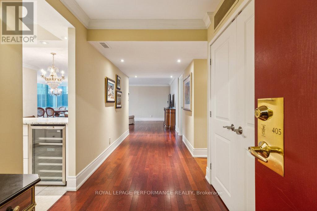 405 - 160 George Street, Ottawa, Ontario  K1N 9M2 - Photo 3 - X12717606