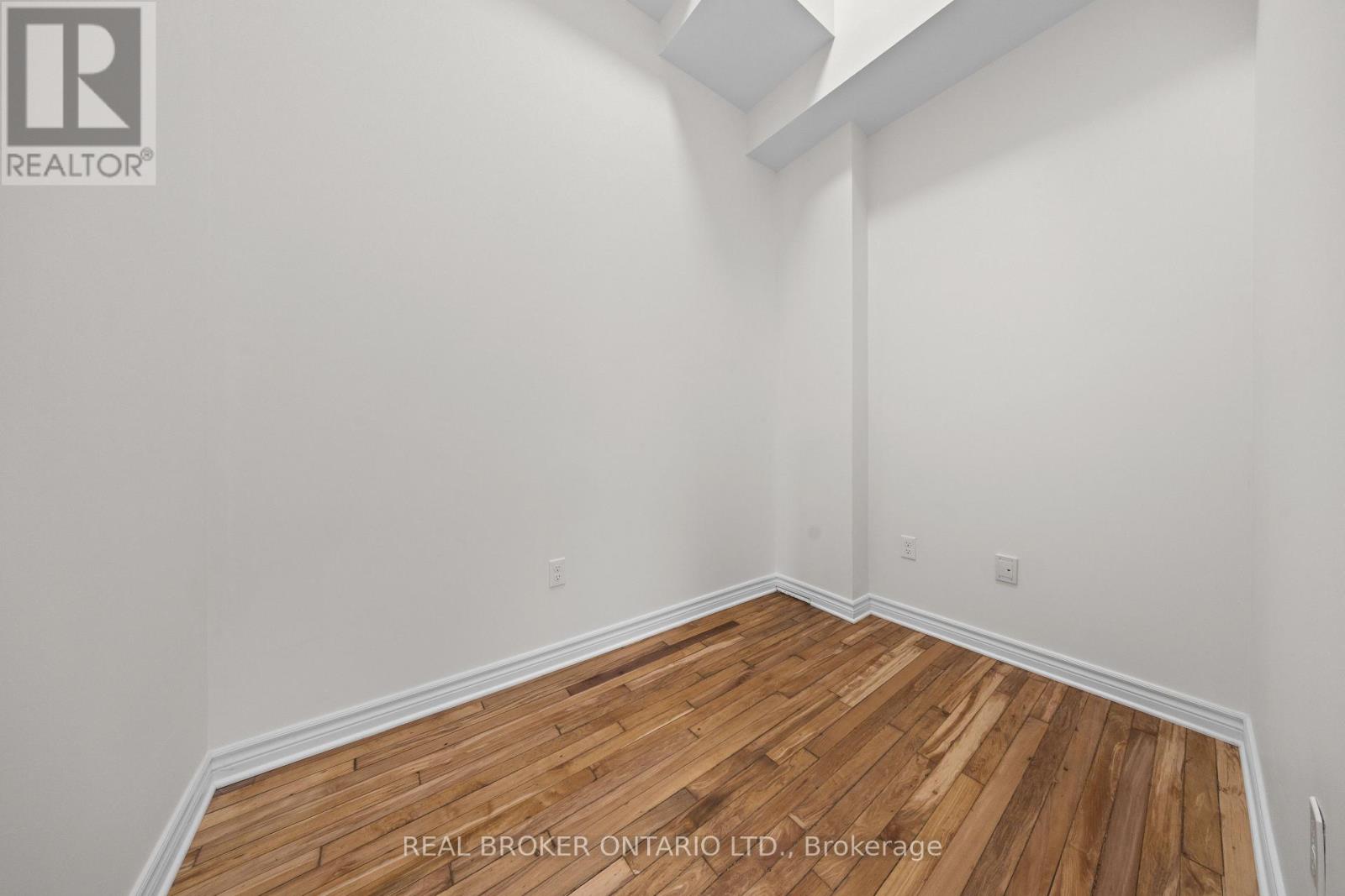 212 - 150 Mill Street, Carleton Place, Ontario  K7C 1T4 - Photo 3 - X12719198